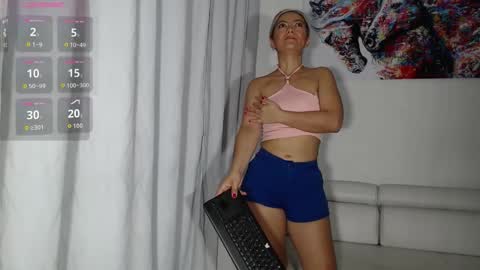 Miss Natty  online show from October 2025 11:18:02 AM
