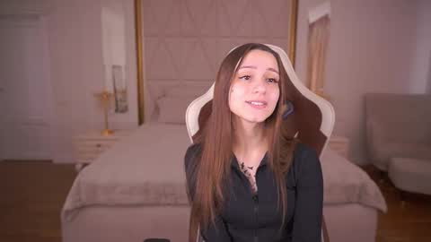 tinynataliee online show from February 2026 08:09:01 AM