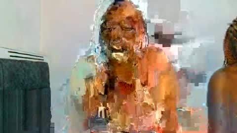 Tivona online show from November 2025 09:49:02 PM