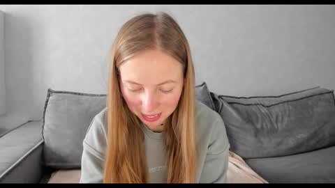 Snapshot of tixxxy chatting on November 2025 08:46:02 AM Maria online show from November 2025 08:46:02 AM