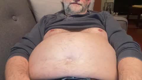 Snapshot of tjbear101 chatting on February 2025 01:47:02 AM tjbear101 online show from February 2025 01:47:02 AM