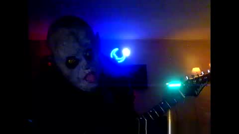 TK online show from November 2025 09:59:02 PM