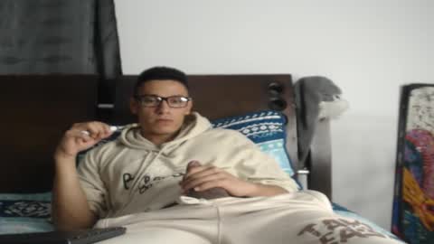 Andres Independent Model online show from March 2026 03:36:01 AM