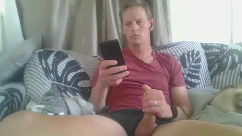 Kiwiboy online show from December 2024 12:40:02 AM