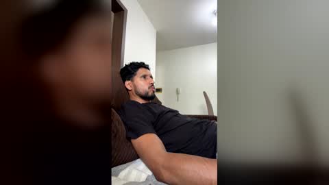 tody652 online show from April 2026 01:46:01 PM