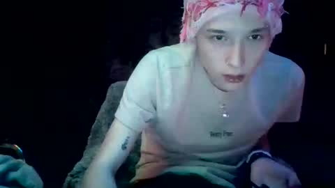 toewaffles online show from November 2025 04:01:01 AM