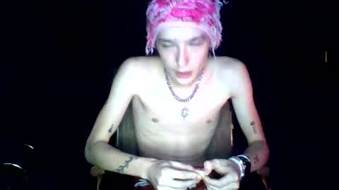 toewaffles online show from November 2025 04:44:02 AM