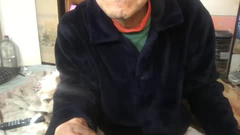 small man online show from February 2026 01:26:01 AM