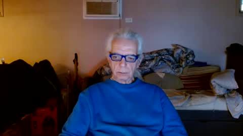 tom112292014 online show from February 2025 12:33:01 PM