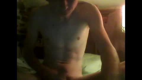 Tom online show from April 2026 09:42:01 PM