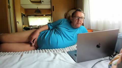 Tom online show from June 2026 09:00:02 AM