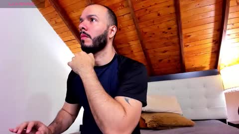   online show from January 2026 12:42:01 PM