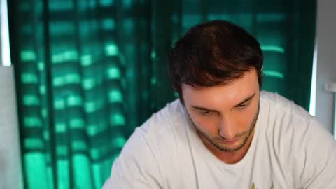 Tom online show from March 2026 08:21:01 AM