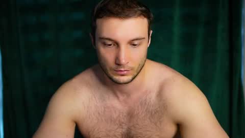 Tom online show from May 2026 05:04:01 AM