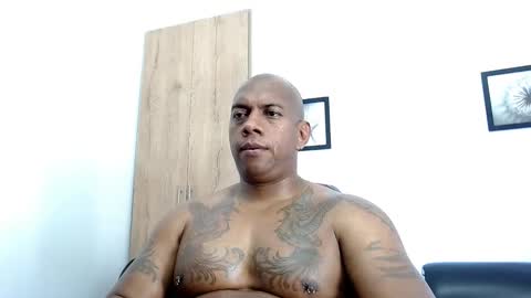 Snapshot of tom_miller chatting on February 2025 07:55:02 AM Tom Miller online show from February 2025 07:55:02 AM