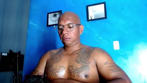 Snapshot of tom_miller chatting on October 2025 02:57:02 AM Tom Miller online show from October 2025 02:57:02 AM