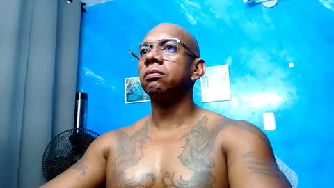 Snapshot of tom_miller chatting on March 2026 07:43:02 PM Tom Miller online show from March 2026 07:43:02 PM