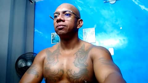 Snapshot of tom_miller chatting on March 2026 02:22:02 AM Tom Miller online show from March 2026 02:22:02 AM