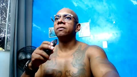 Snapshot of tom_miller chatting on March 2026 06:52:01 PM Tom Miller online show from March 2026 06:52:01 PM