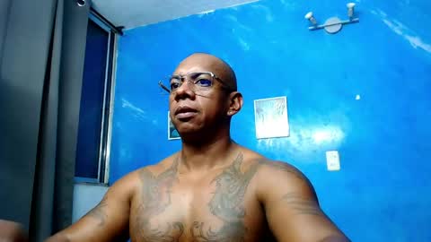 Snapshot of tom_miller chatting on April 2026 12:26:02 AM Tom Miller online show from April 2026 12:26:02 AM