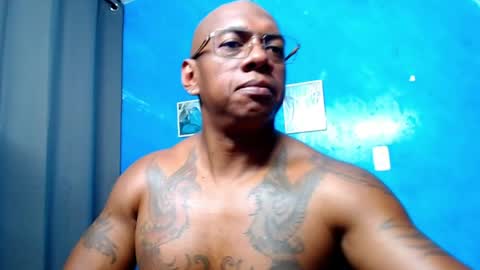 Snapshot of tom_miller chatting on April 2026 03:13:02 AM Tom Miller online show from April 2026 03:13:02 AM