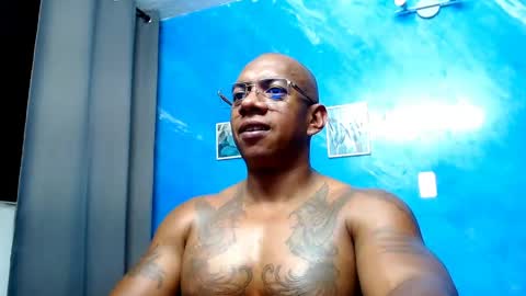 Snapshot of tom_miller chatting on May 2026 02:38:01 AM Tom Miller online show from May 2026 02:38:01 AM