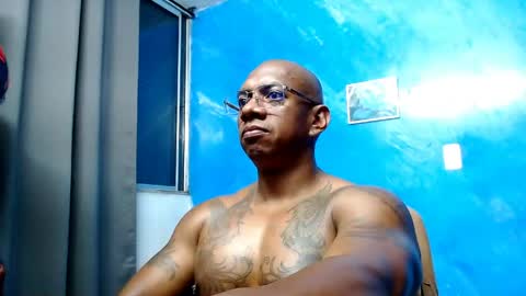 Snapshot of tom_miller chatting on May 2026 01:24:01 AM Tom Miller online show from May 2026 01:24:01 AM