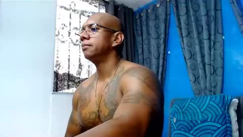 Snapshot of tom_miller chatting on July 2026 06:54:02 PM Tom Miller online show from July 2026 06:54:02 PM