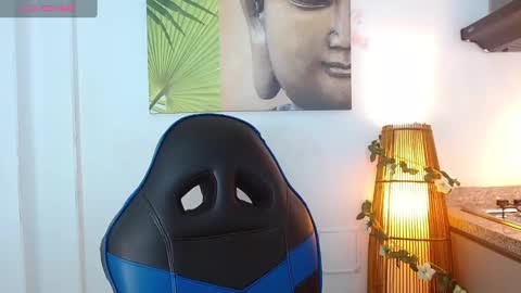 Tom muscle1 online show from January 2025 12:02:02 PM