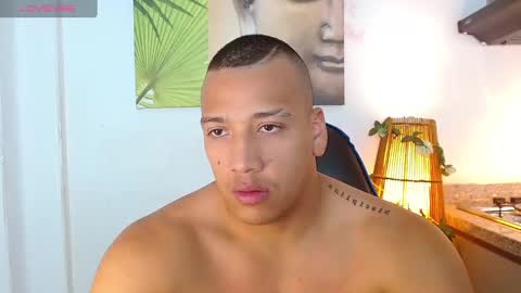 Tom muscle1 online show from February 2025 03:21:02 PM