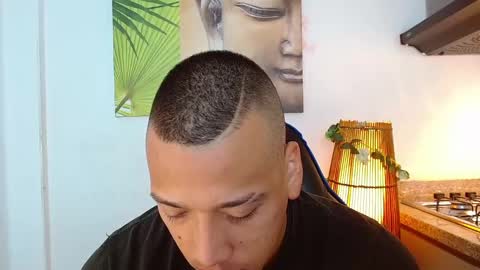 Tom muscle1 online show from February 2025 11:55:01 AM