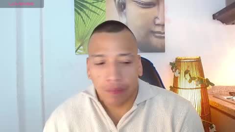 Tom muscle1 online show from March 2025 12:01:02 PM