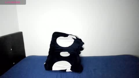 Snapshot of tom_walton chatting on February 2025 07:45:02 AM tom online show from February 2025 07:45:02 AM