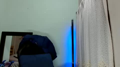 tomas gerauld. make me happy with 10000 tokens online show from April 2026 01:53:01 AM