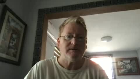 Snapshot of tomascausa chatting on January 2025 03:37:01 PM Hola online show from January 2025 03:37:01 PM