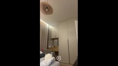 tomaszjager01 online show from March 2025 11:54:02 PM