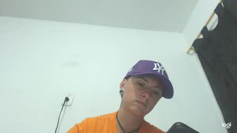 Snapshot of tomboyblue chatting on January 2025 11:02:02 PM Blue online show from January 2025 11:02:02 PM