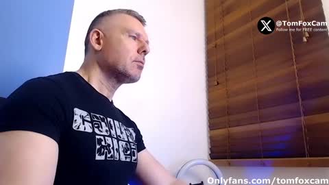 Snapshot of tomfoxcam chatting on January 2025 05:51:01 AM Tom Fox online show from January 2025 05:51:01 AM