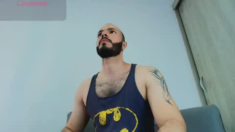 Snapshot of tommel_bailey chatting on June 2026 12:40:02 PM Tommel Bailey online show from June 2026 12:40:02 PM