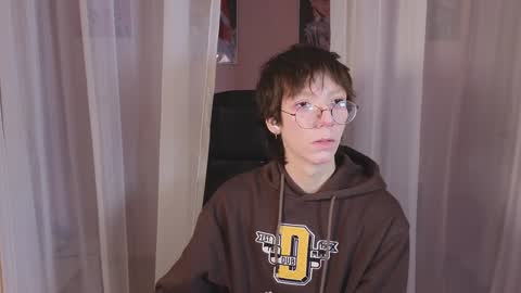 Tommie online show from January 2025 05:49:01 AM