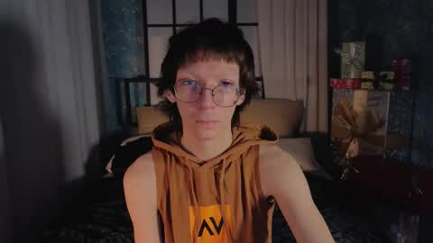 Tommie online show from November 2025 05:11:01 AM