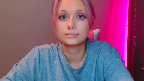 Galadriel online show from February 2025 01:37:01 PM