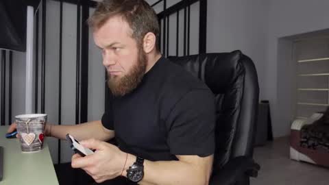  tommy burnzzz  online show from March 2025 09:00:01 AM