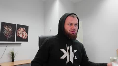  tommy burnzzz  online show from November 2025 07:11:02 AM