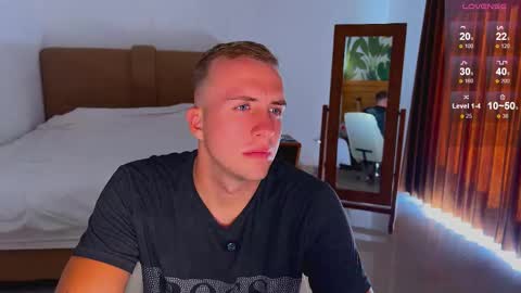 Tommy online show from October 2025 11:27:01 PM