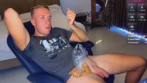 Snapshot of tommy_cumfinger chatting on July 2026 07:23:02 AM Tommy online show from July 2026 07:23:02 AM