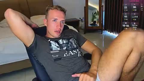 Snapshot of tommy_cumfinger chatting on July 2026 04:29:01 AM Tommy online show from July 2026 04:29:01 AM