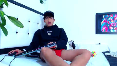 tommy online show from March 2025 09:48:02 PM