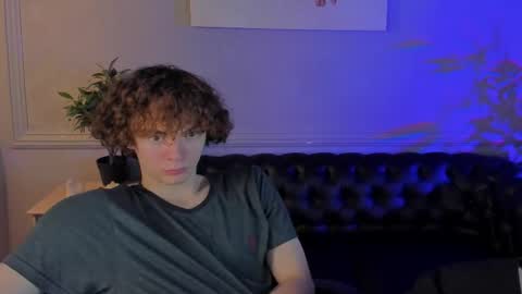 Tommy online show from November 2025 03:36:02 PM