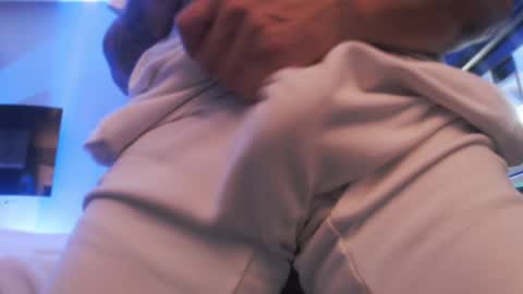 Tommy online show from October 2025 06:12:01 AM